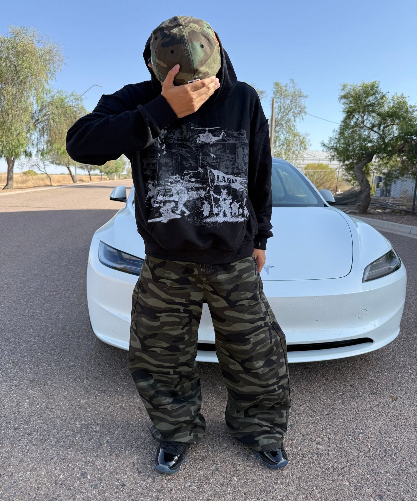 BLACK WAR PATH HOODIE - Lardproductions